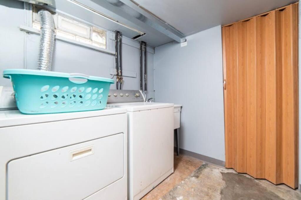 פיטסבורג 1St Floor - Free Parking - Washer & Dryer - Agh מראה חיצוני תמונה